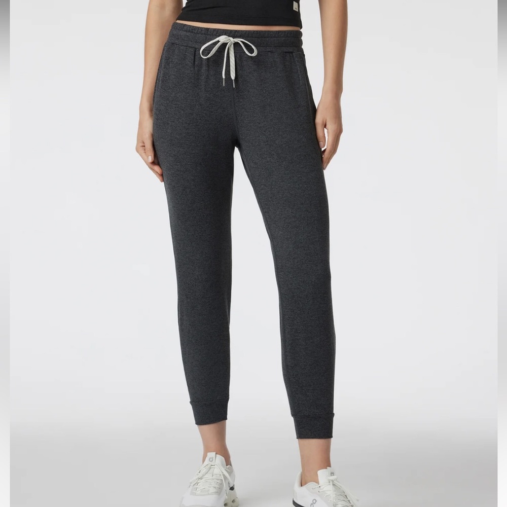 Vuori Performance Jogger